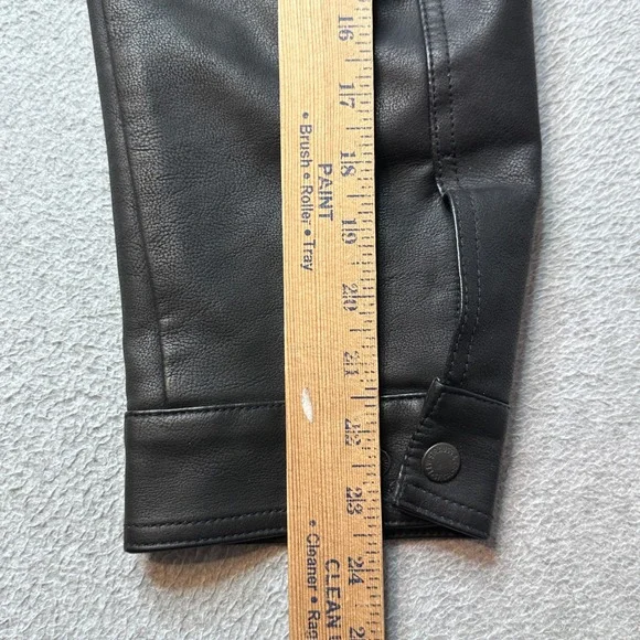 Levi's Faux Leather Jacket Mens L Black Sherpa Lined LM2CU993 Trucker Coat - Picture 11 of 12